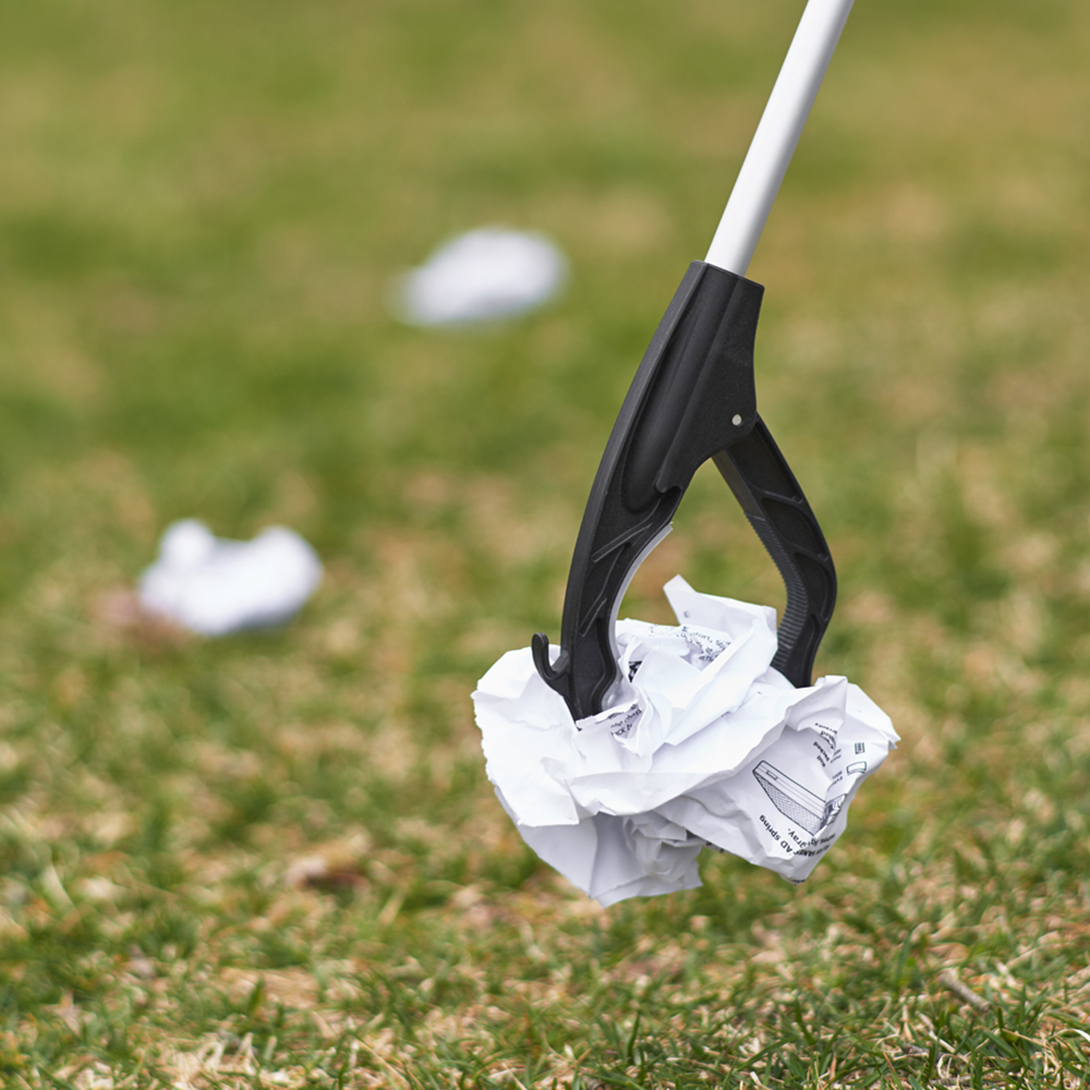 beach cleanup tools