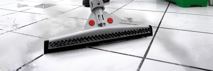 Tergipavimento Unger AQUAFLEX Per Superfici Irregolari – Con Lama In Gommapiuma